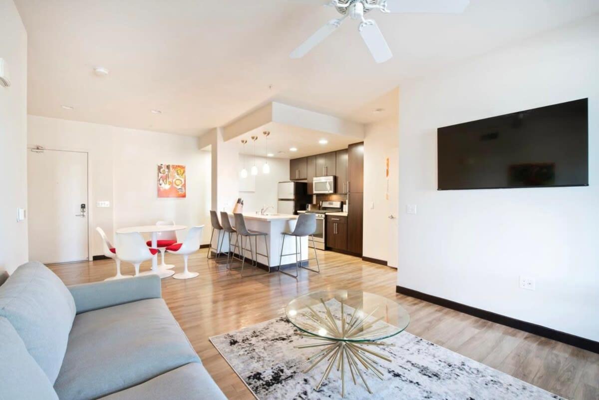 2Br Modern Luxury Condo Weho ロサンゼルス エクステリア 写真