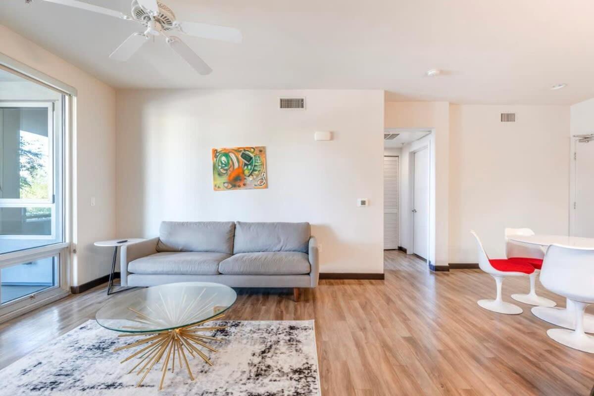 2Br Modern Luxury Condo Weho ロサンゼルス エクステリア 写真