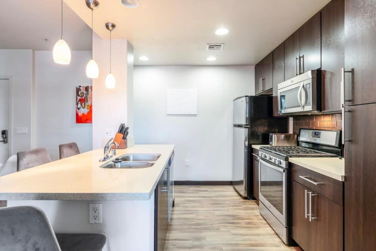 2Br Modern Luxury Condo Weho ロサンゼルス エクステリア 写真
